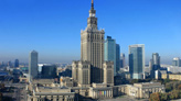 Дворец культуры и науки (польск. Pałac Kultury i Nauki, часто сокращают как PKiN) — здание в Варшаве, являющееся самым высоким в Польше, расположено в центре города на площади Парадов, 1. В наши дни дворец входит в десятку высочайших небоскрёбов Европейского Союза