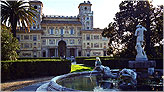 Вилла Медичи в Риме (Villa Medici). В наши дни тут располагается Французская академия искусств.