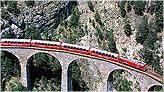 Виадук Ландвассер (нем. Landwasserviadukt) — изогнутый в плане шестиарочный одноколейный железнодорожный мост. Он пересекает реку Ландвассер между станциями Алваню (Alvaneu) и Филизур в кантоне Граубюнден, Швейцария